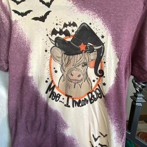Sz S Highland Cow and Bats Halloween Shirt Moo...I Mean Boo!